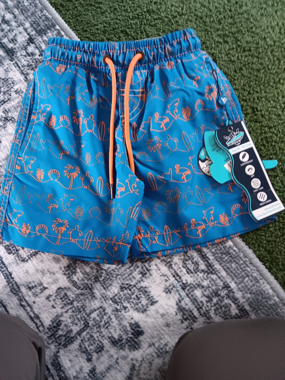 Beach Bros Kids Size 5 Boys Swim Trunks .